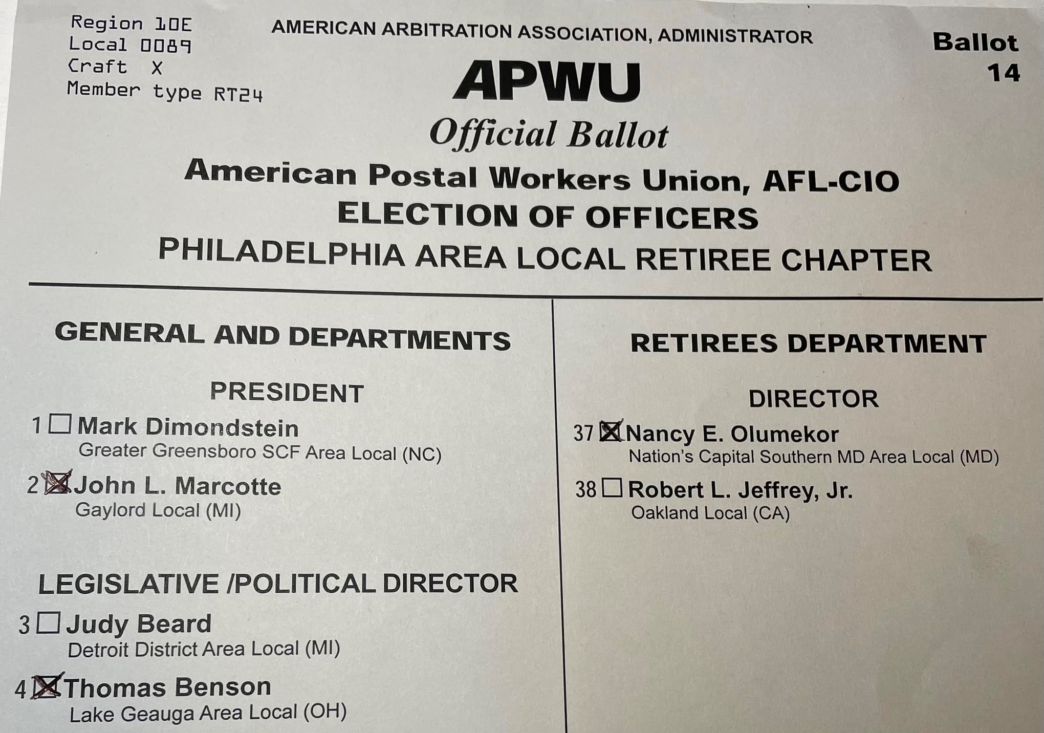 Who did 21CPW Administrator and APWU Retiree Activist/Advocate vote for?